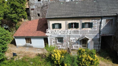 Moradia T2 para Venda em Travassos