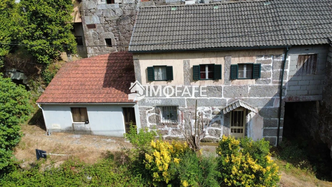 Moradia T2 para Venda em Travassos Foto 2