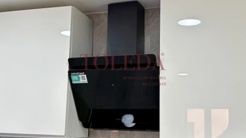 Apartamento T2 para Venda em Corroios