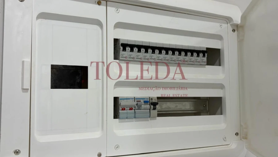 Apartamento T2 para Venda em Corroios Foto 21
