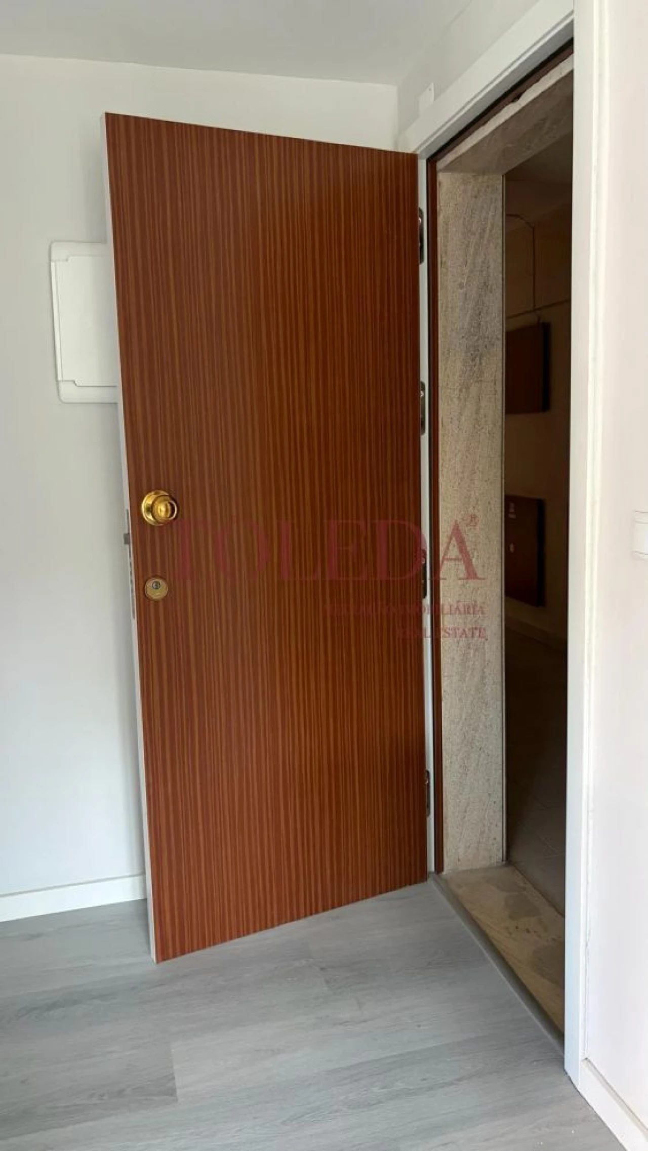 Apartamento T2 para Venda em Corroios Foto 30
