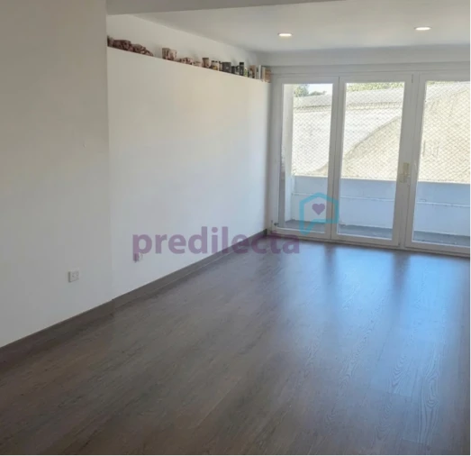 Apartamento T3 para Venda em Paranhos Foto 5