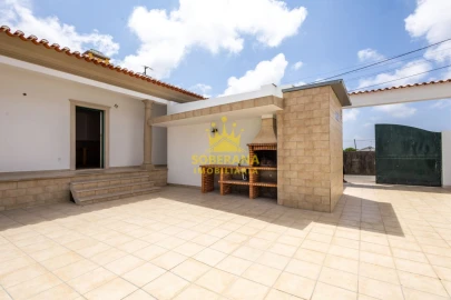 Moradia T3 para Venda em Pataias e Martingança
