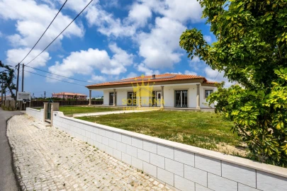 Moradia T3 para Venda em Pataias e Martingança