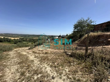Moradia T2 para Venda em Azambujeira e Malaqueijo