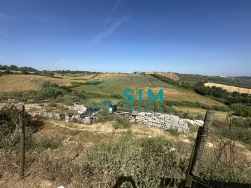 Moradia T2 para Venda em Azambujeira e Malaqueijo