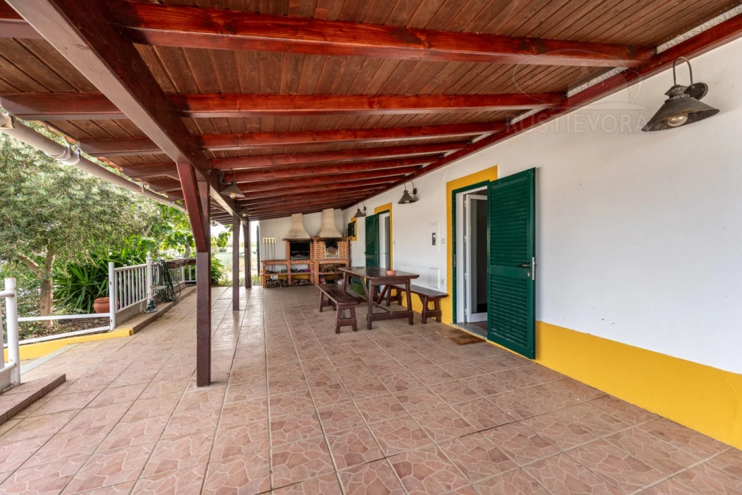 Quinta T4 para Venda em São Miguel de Machede Foto 5