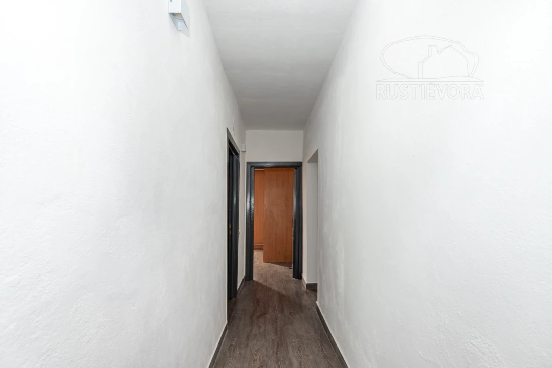 Quinta T4 para Venda em São Miguel de Machede Foto 33