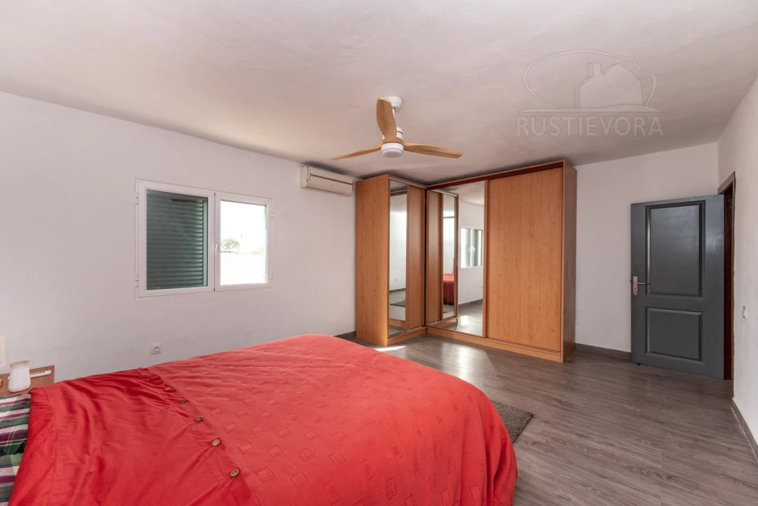 Quinta T4 para Venda em São Miguel de Machede Foto 36