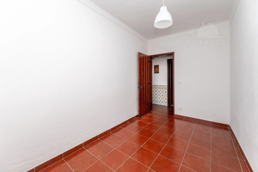 Quinta T4 para Venda em São Miguel de Machede Foto 40