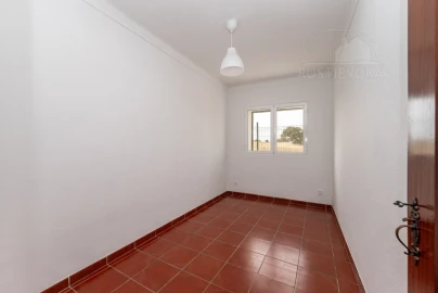 Quinta T4 para Venda em São Miguel de Machede