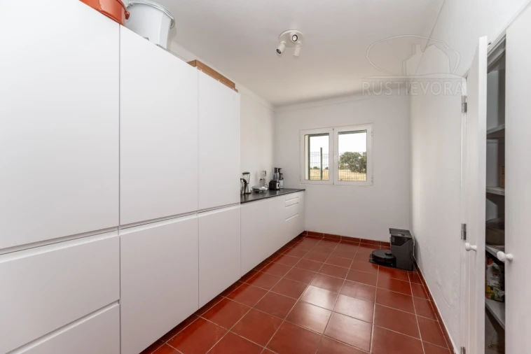 Quinta T4 para Venda em São Miguel de Machede Foto 41