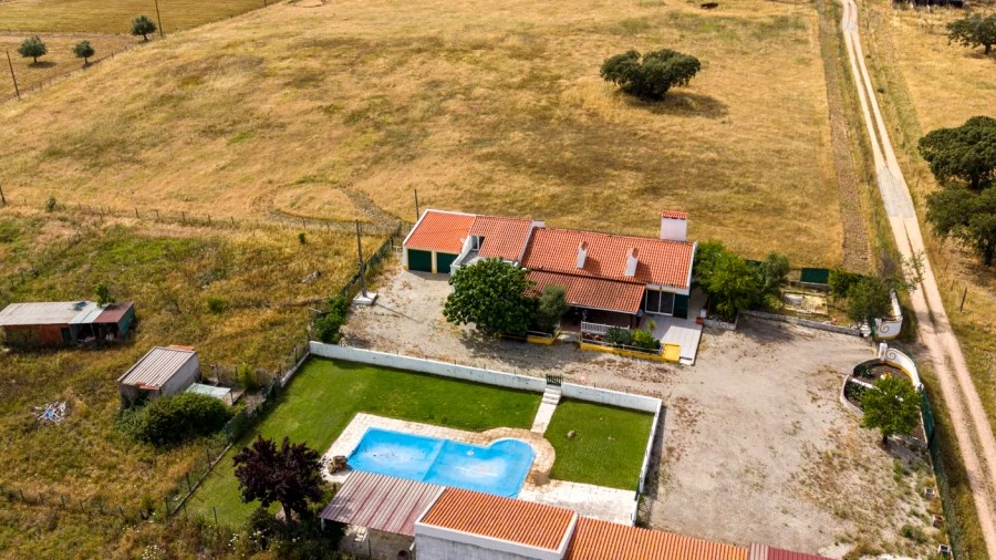 Quinta T4 para Venda em São Miguel de Machede