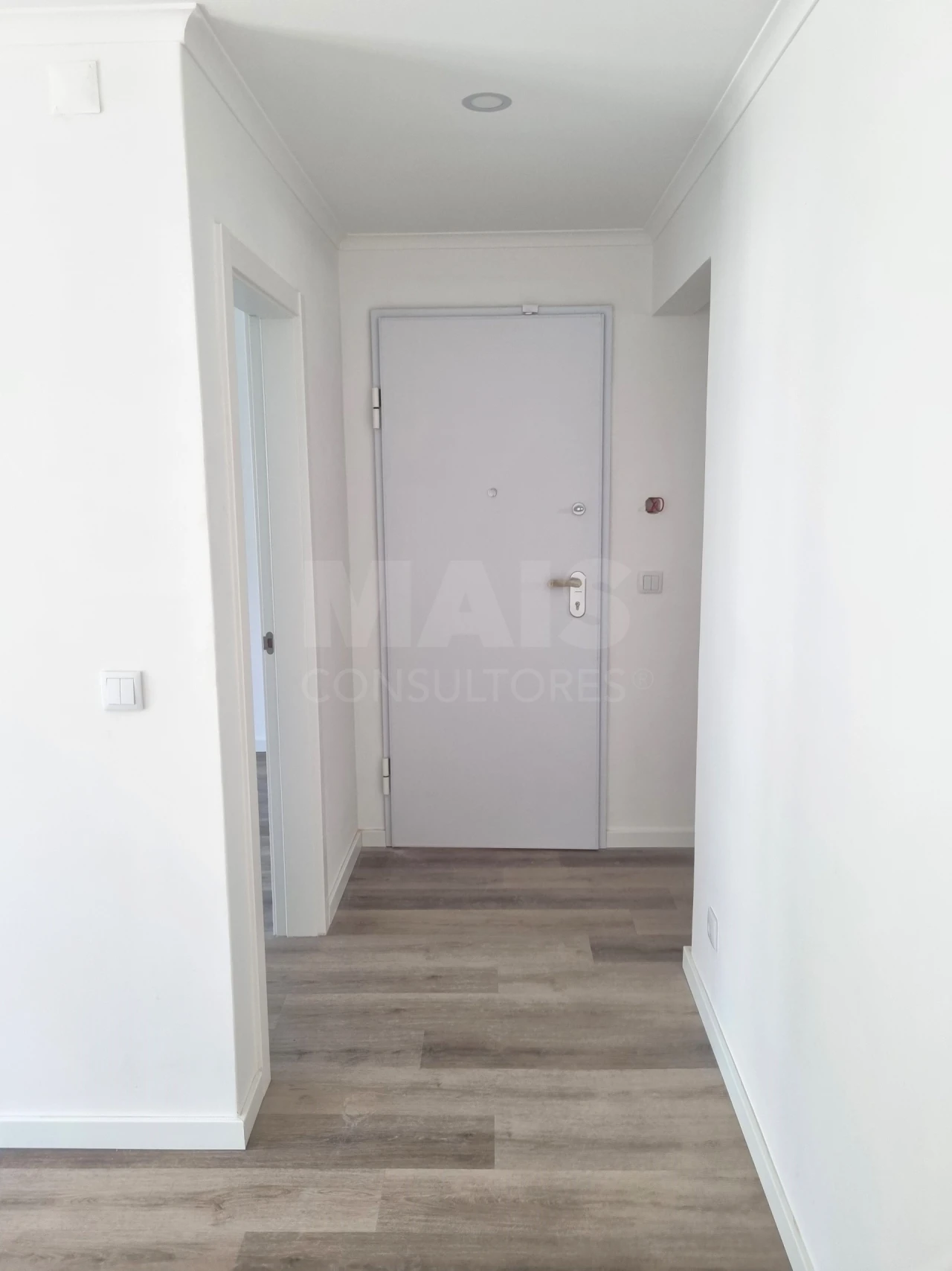 Apartamento T2 para Arrendamento em Queluz e Belas Foto 11