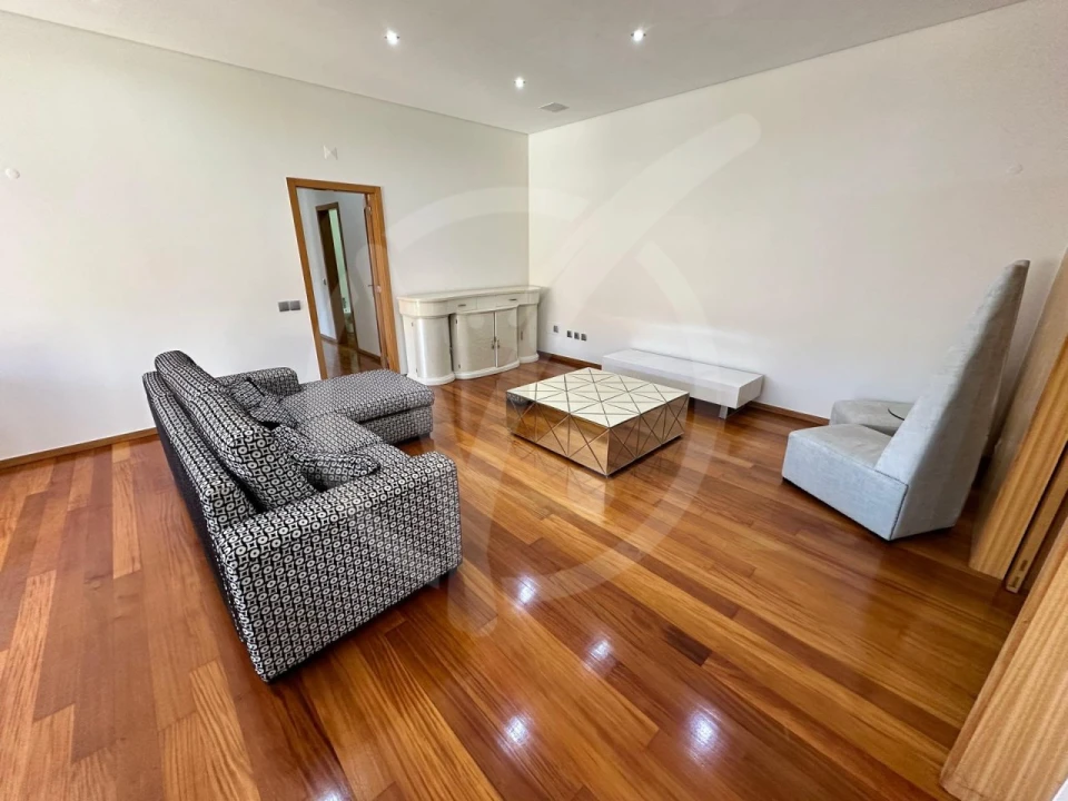 Apartamento T4 para Venda em Póvoa de Varzim, Beiriz e Argivai Foto 6