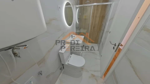 Apartamento T2 para Venda em Águas Livres