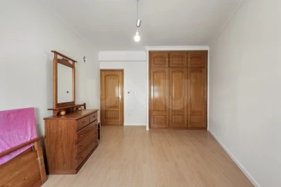 Apartamento T2 para Venda em Encarnação