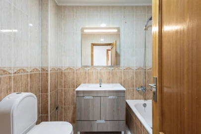 Apartamento T2 para Venda em Encarnação