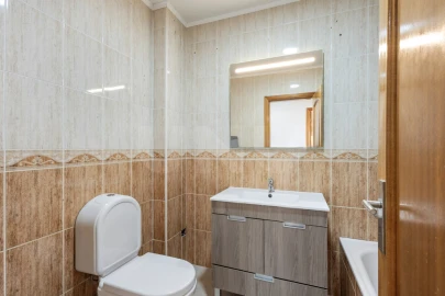 Apartamento T2 para Venda em Encarnação