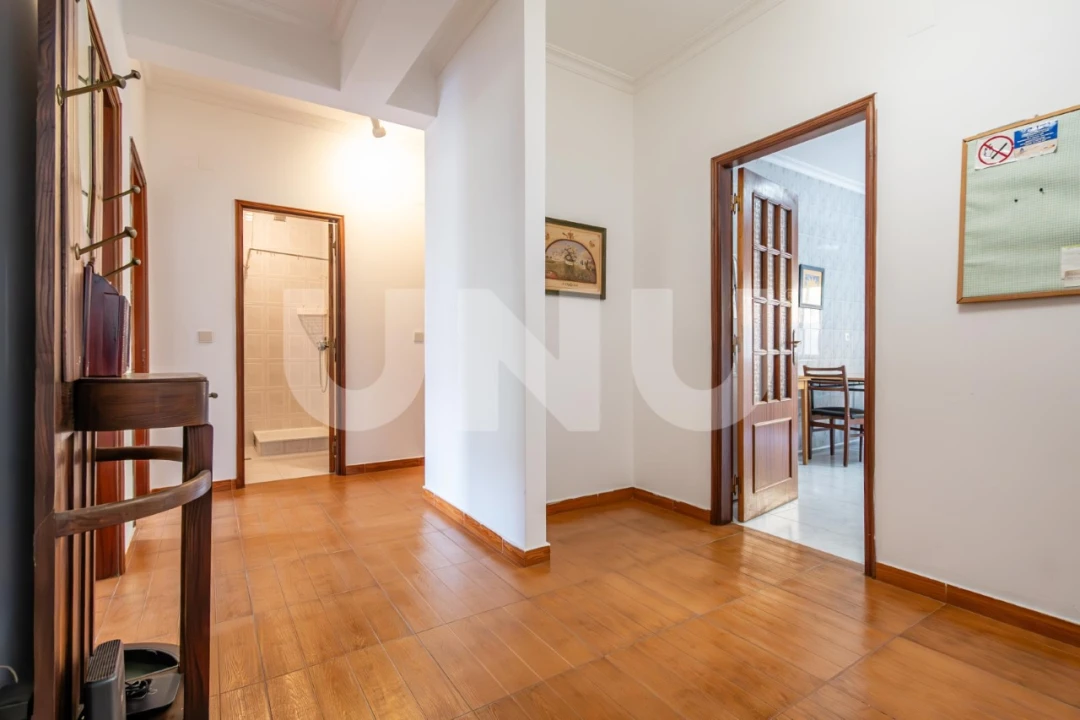 Apartamento T3 para Venda em Covilhã e Canhoso Foto 2