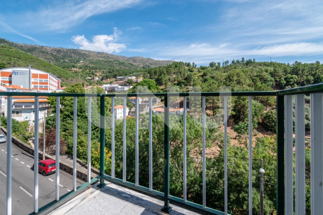 Apartamento T3 para Venda em Covilhã e Canhoso Foto 11