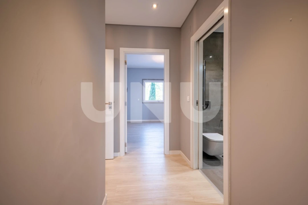 Apartamento T2 para Venda em Covilhã e Canhoso Foto 28