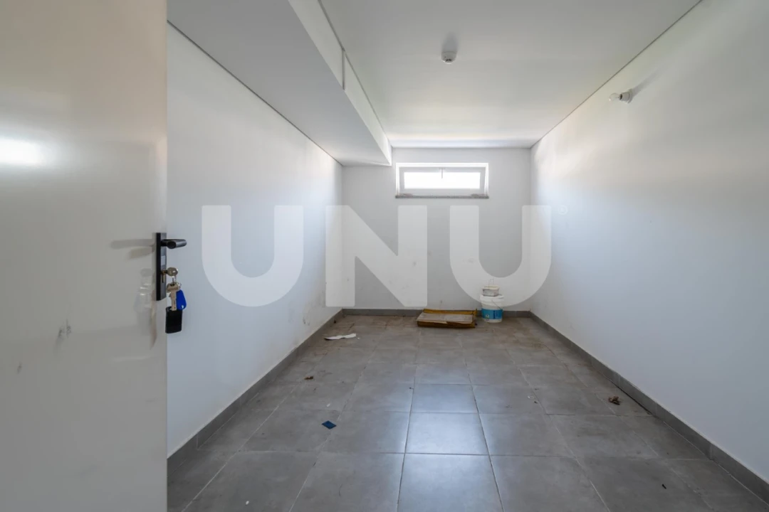 Apartamento T2 para Venda em Covilhã e Canhoso Foto 36
