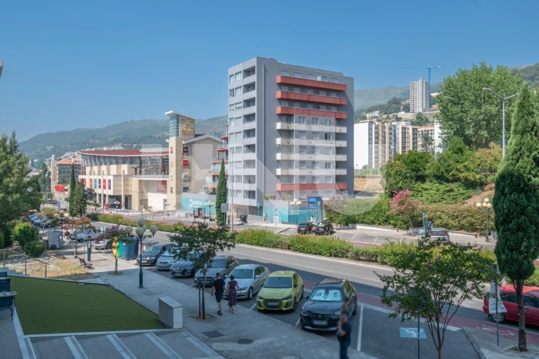 Apartamento T2 para Venda em Covilhã e Canhoso Foto 44