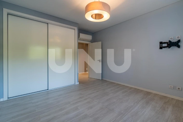 Apartamento T2 para Venda em Covilhã e Canhoso Foto 12