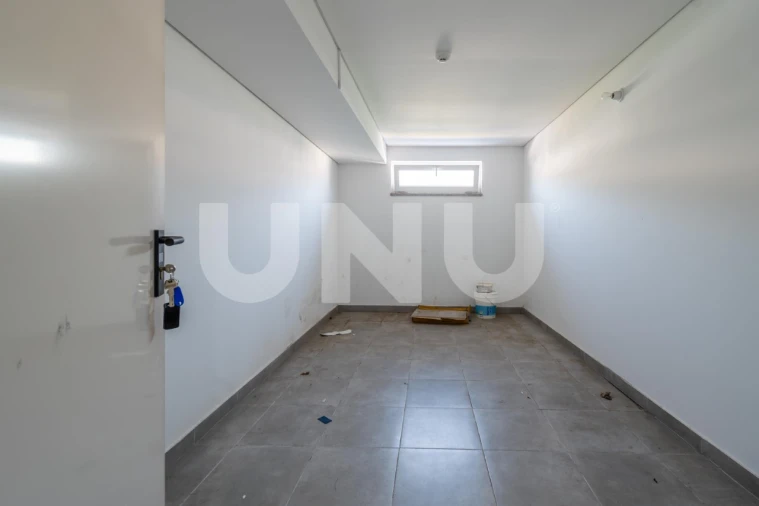 Apartamento T2 para Venda em Covilhã e Canhoso Foto 36