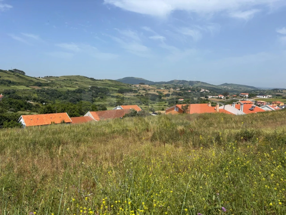 Terreno para Venda em Santo Quintino Foto 9