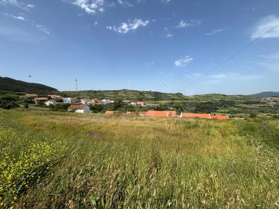 Terreno para Venda em Santo Quintino Foto 10