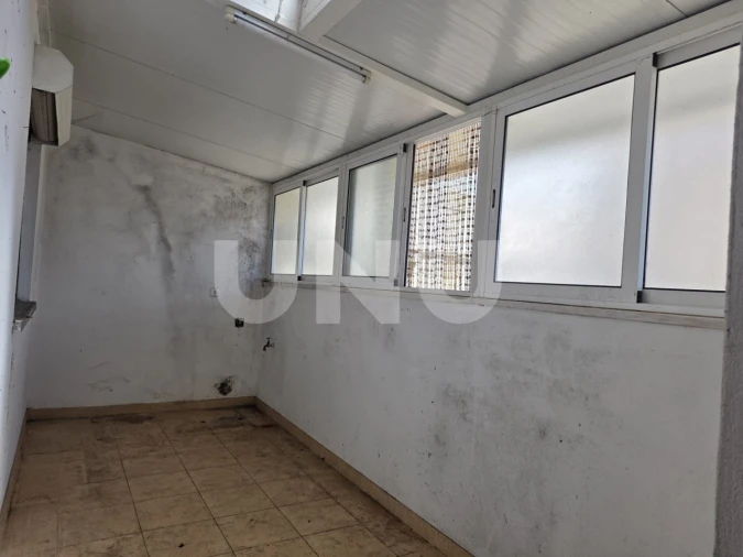 Apartamento T2 para Venda em Corroios Foto 6