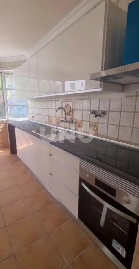 Apartamento T3 para Venda em Algueirão-Mem Martins