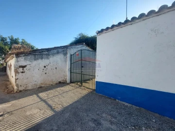 Quinta T2 para Venda em Nossa Senhora da Conceição, São Brás dos Matos, Juromenha