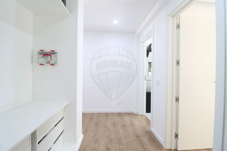 Apartamento T2 para Venda em Palmela Foto 25