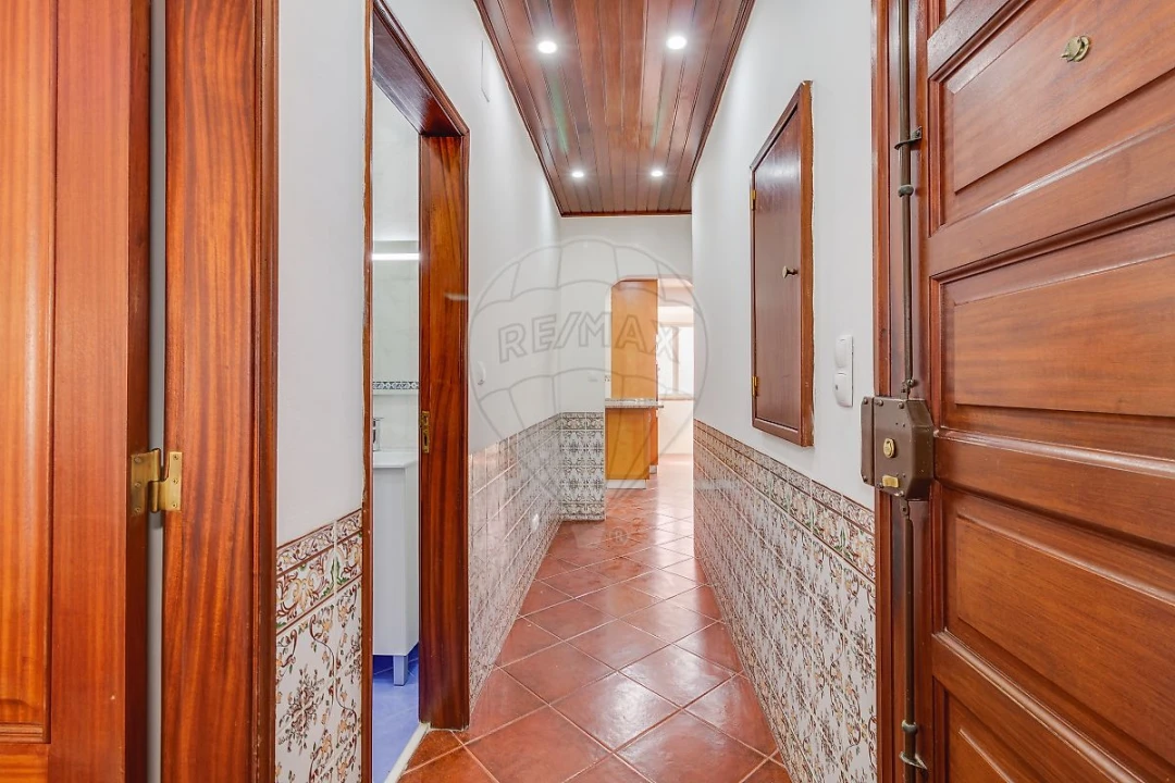 Apartamento T2 para Arrendamento em Moscavide e Portela Foto 10