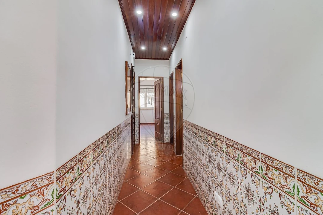 Apartamento T2 para Arrendamento em Moscavide e Portela Foto 9
