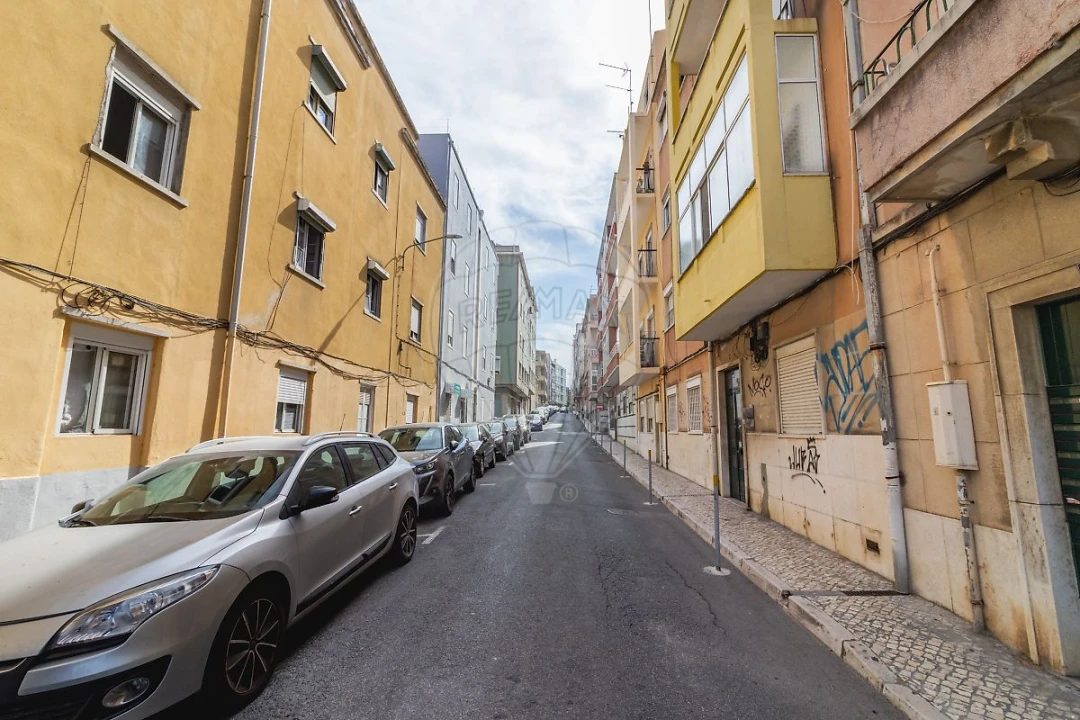 Apartamento T2 para Arrendamento em Moscavide e Portela Foto 22