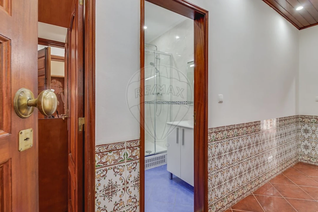 Apartamento T2 para Arrendamento em Moscavide e Portela Foto 8