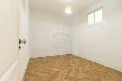 Apartamento T4 para Venda em Arroios