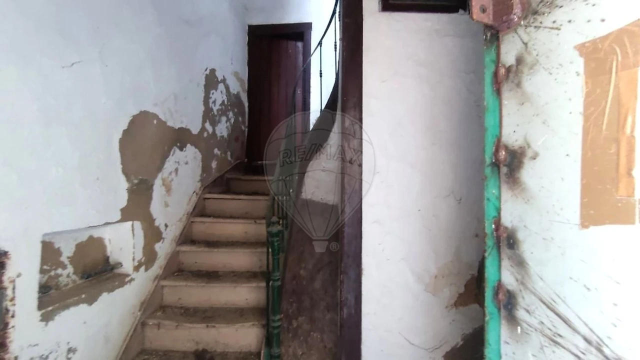 Prédio para Venda em Marvila, Ribeira Santarém, São Salvador, São Nicolau Foto 8
