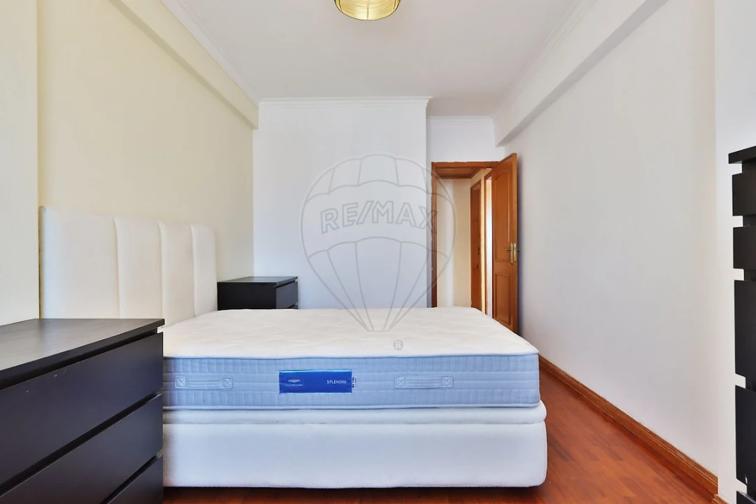 Apartamento T2 para Arrendamento em Cacém e São Marcos Foto 6