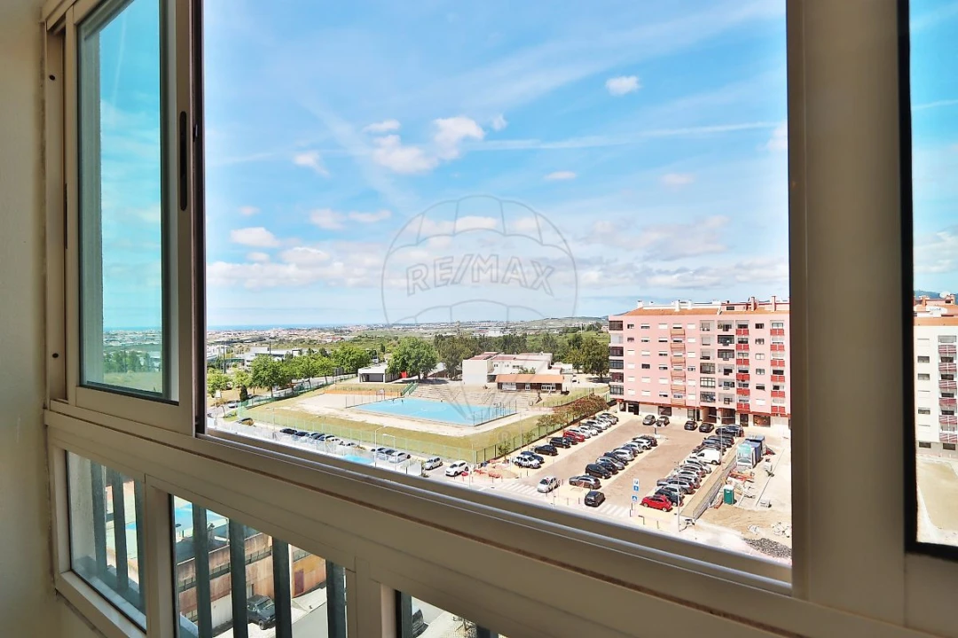 Apartamento T2 para Arrendamento em Cacém e São Marcos Foto 10