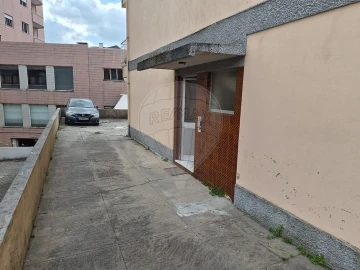 Apartamento T2 para Venda em Vilar de Andorinho