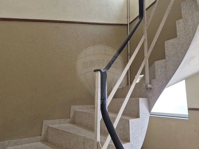 Apartamento T2 para Venda em Vilar de Andorinho Foto 27