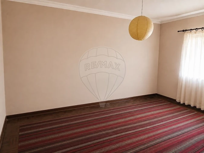 Apartamento T2 para Venda em Vilar de Andorinho Foto 19