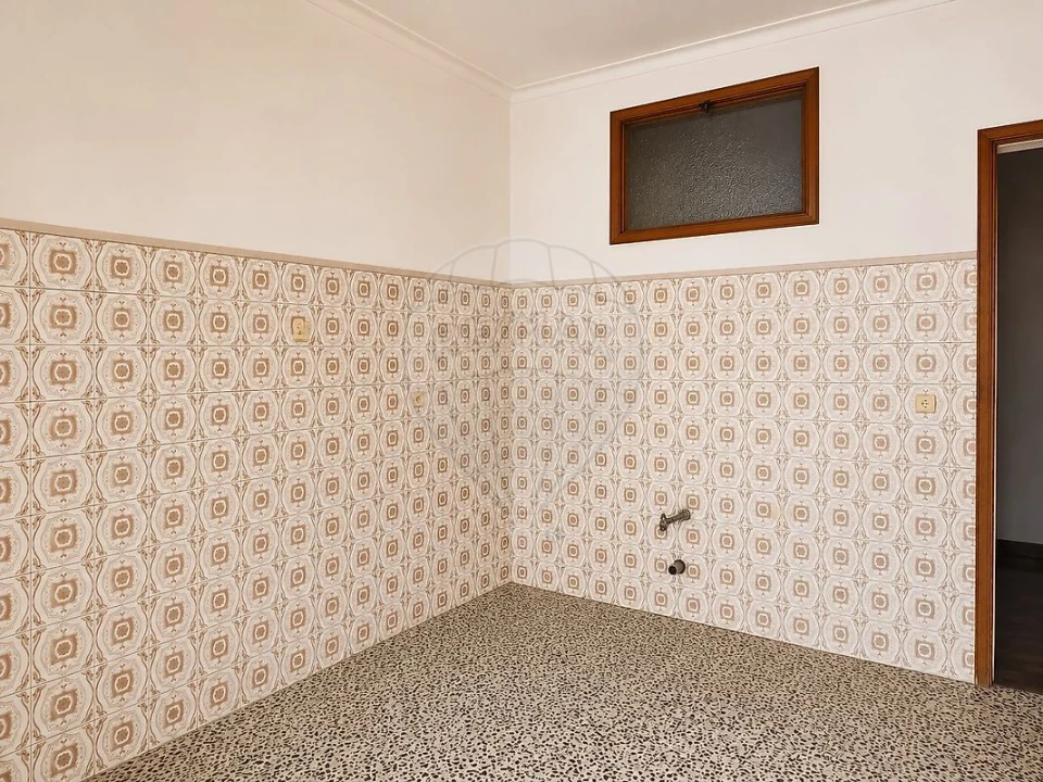 Apartamento T2 para Venda em Vilar de Andorinho Foto 20