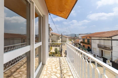 Moradia T3 para Arrendamento em Alfena