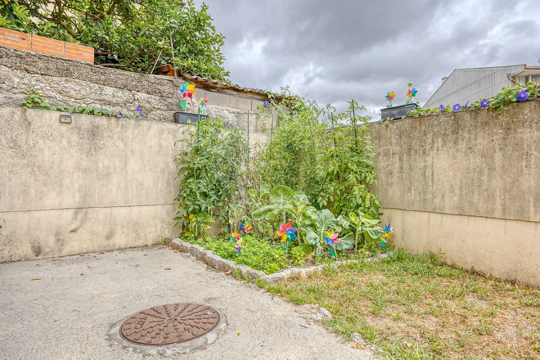 Apartamento T2 para Venda em Campanhã Foto 30